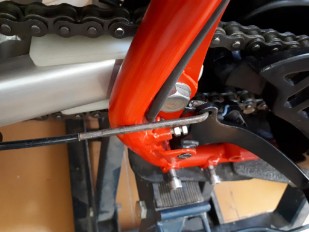 Vista superior del roce con el chasis